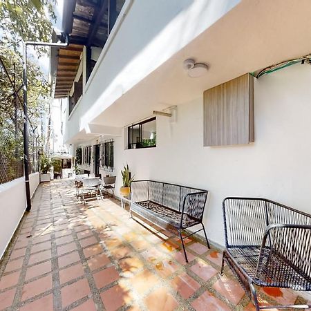 Providencia Hostel Habitaciones メデジン エクステリア 写真