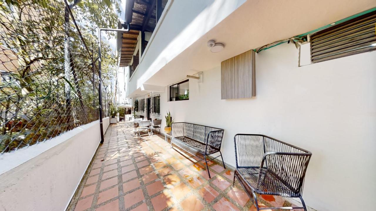 Providencia Hostel Habitaciones メデジン エクステリア 写真