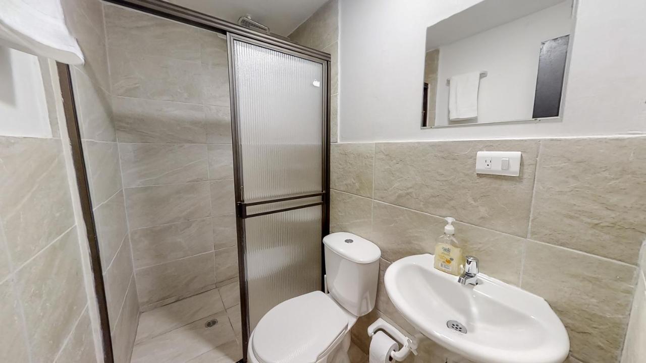 Providencia Hostel Habitaciones メデジン エクステリア 写真